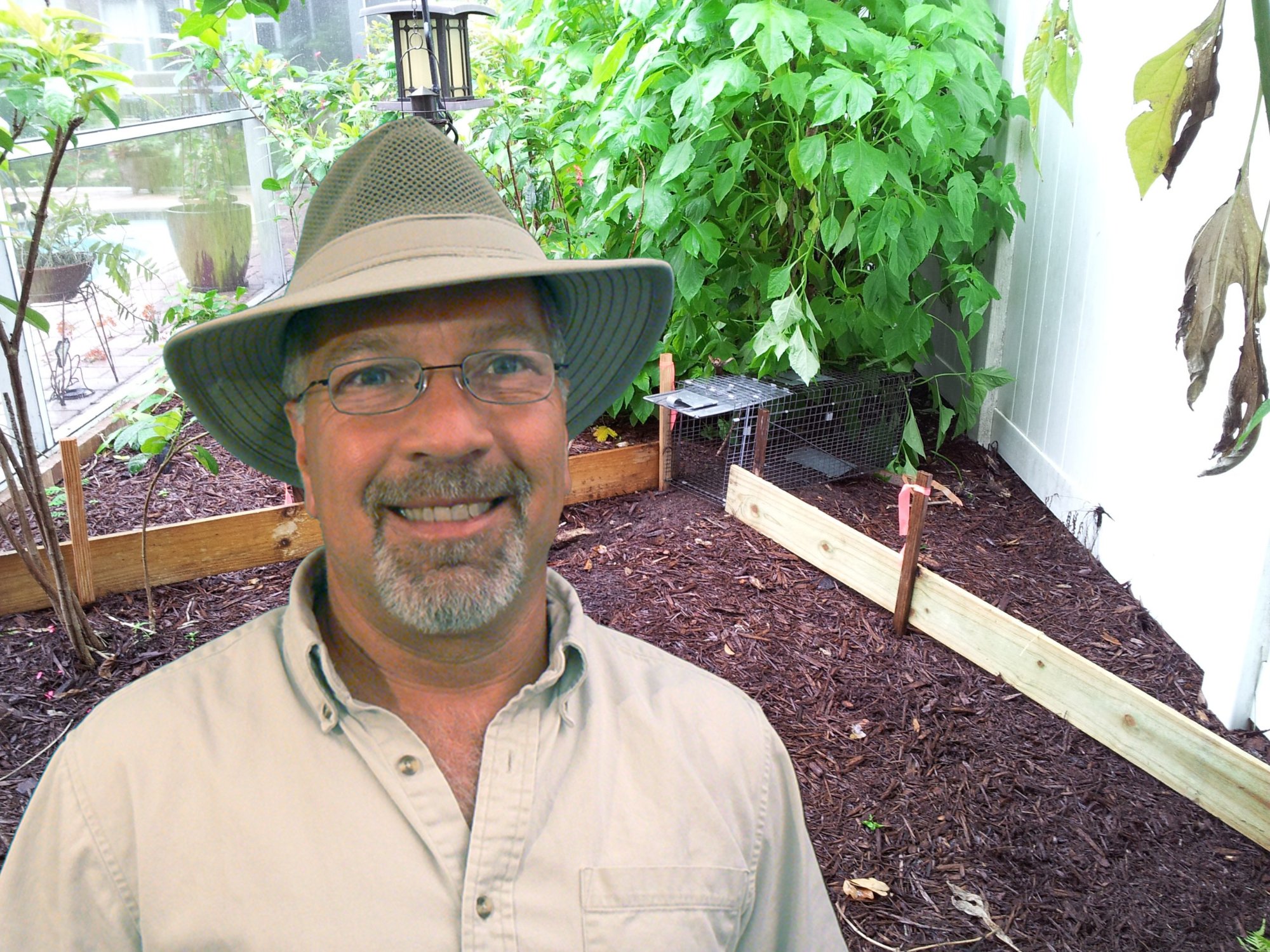 Critter Gitter Service wildlife removal technician Tampa Bay Florida